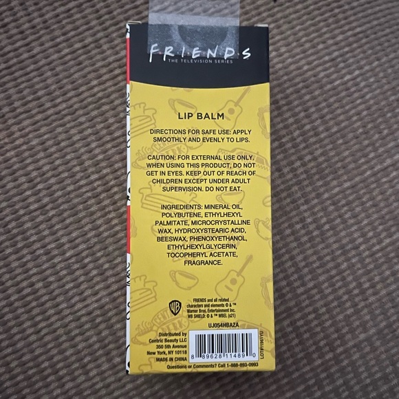 “FRIENDS” - 3-Pack Flavored Lip Balms - Picture 2 of 7